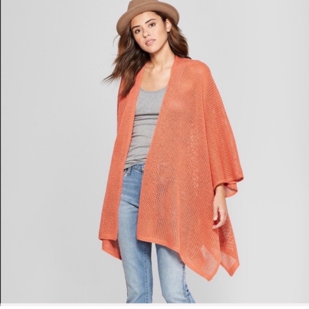 Universal thread poncho